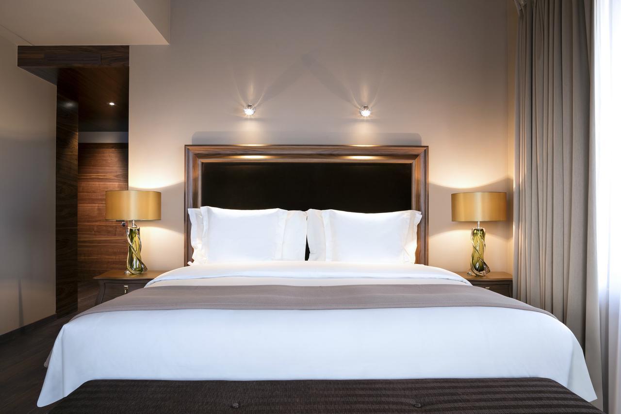 กวาร์ดา กอล์ฟ โฮเต็ล แอนด์ เรสซิเดนซ์ Hotel ครองส์มอนตานา ภายนอก รูปภาพ