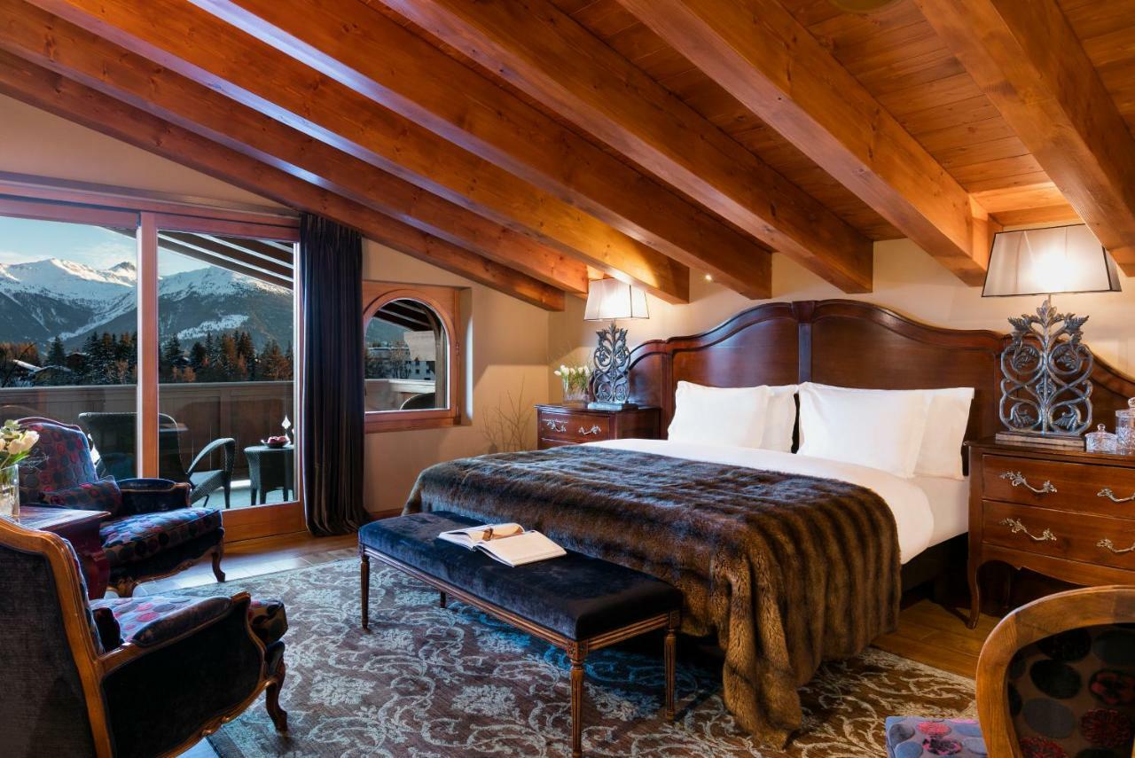 กวาร์ดา กอล์ฟ โฮเต็ล แอนด์ เรสซิเดนซ์ Hotel ครองส์มอนตานา ภายนอก รูปภาพ