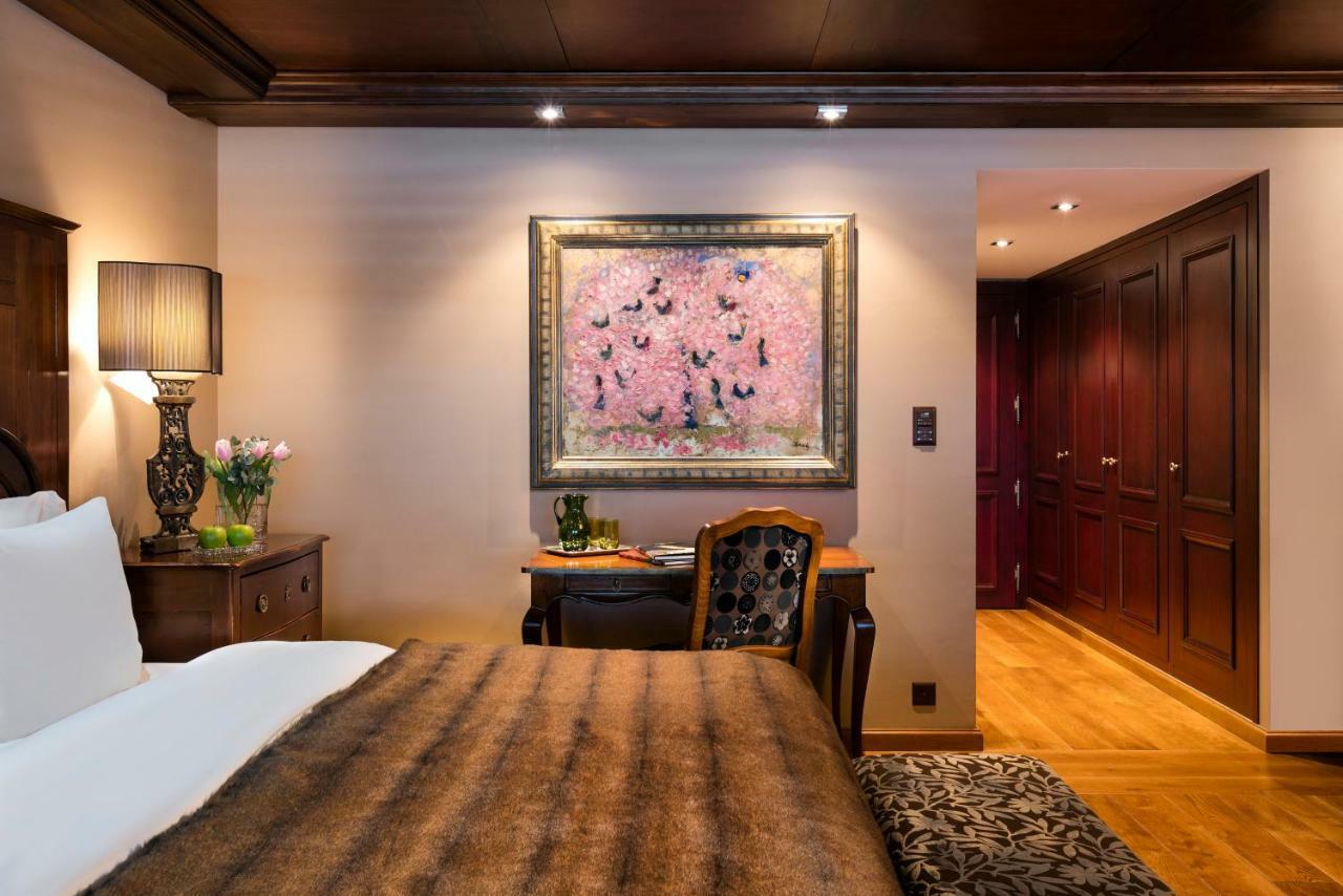 กวาร์ดา กอล์ฟ โฮเต็ล แอนด์ เรสซิเดนซ์ Hotel ครองส์มอนตานา ภายนอก รูปภาพ